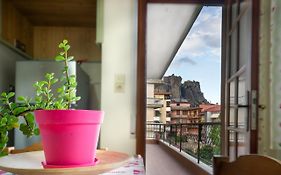 Meteora Family House